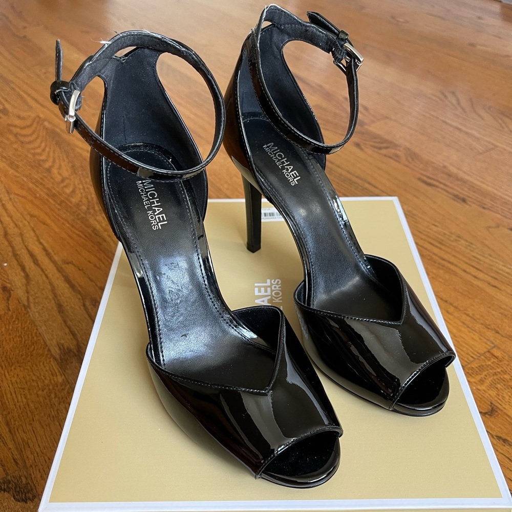 Michael Kors Black Patent Leather Peep-Toe Ankle Strap Heels